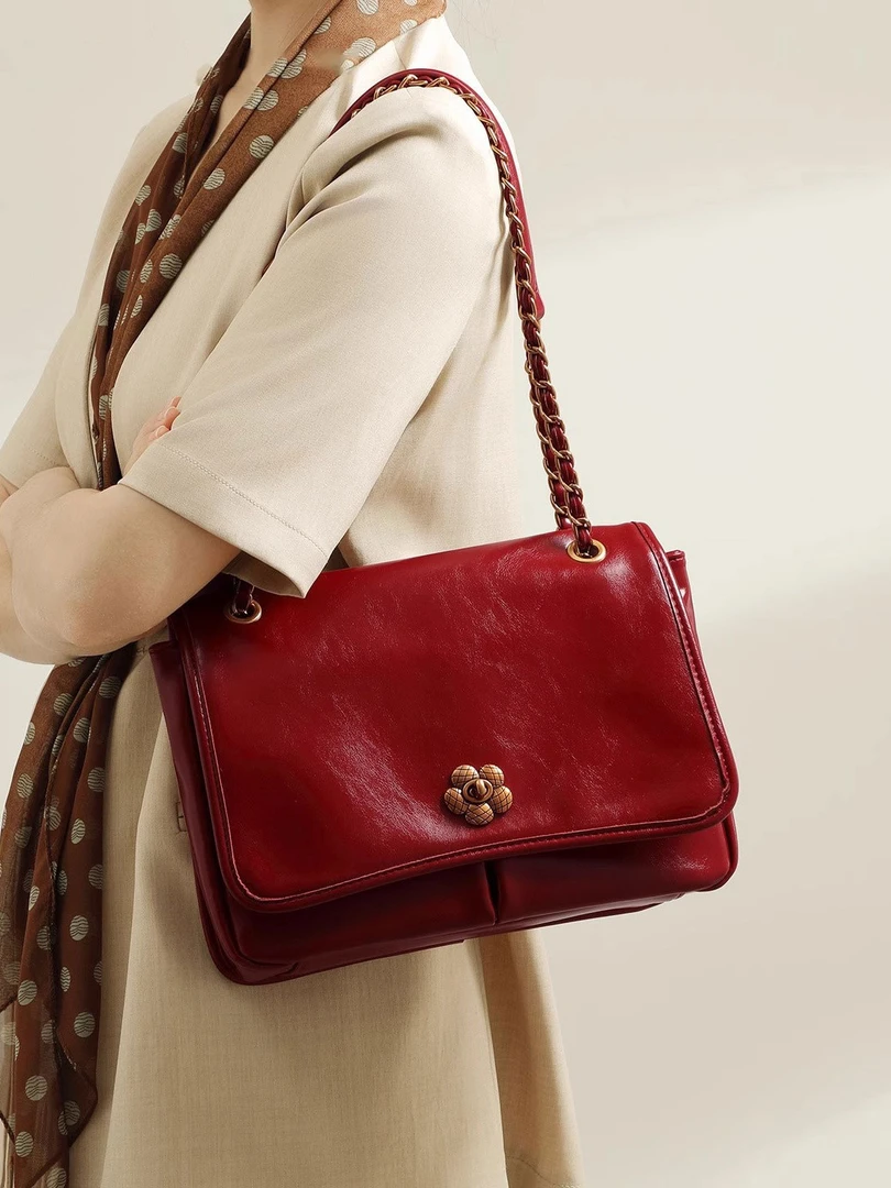 2025新款托特包单肩包包用年轻人小方包肩包邮差轻奢百搭时尚