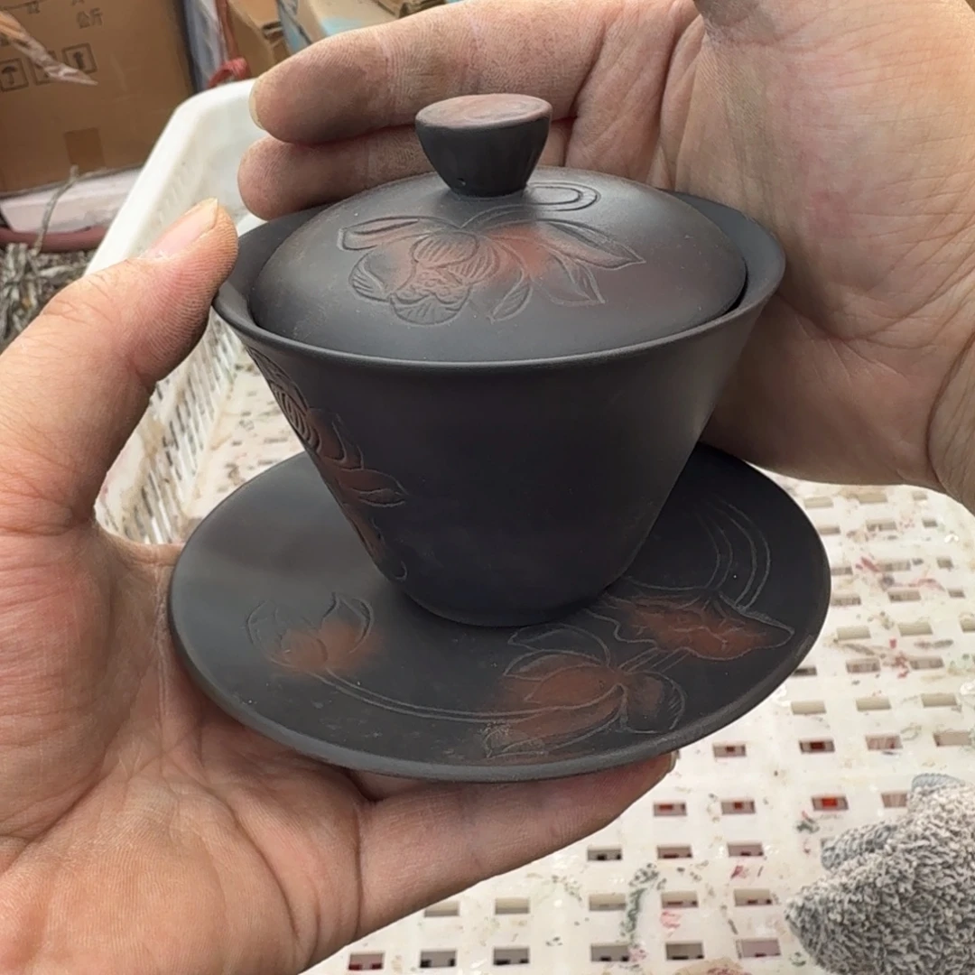 微瑕疵介意勿拍陶瓷器皿E750