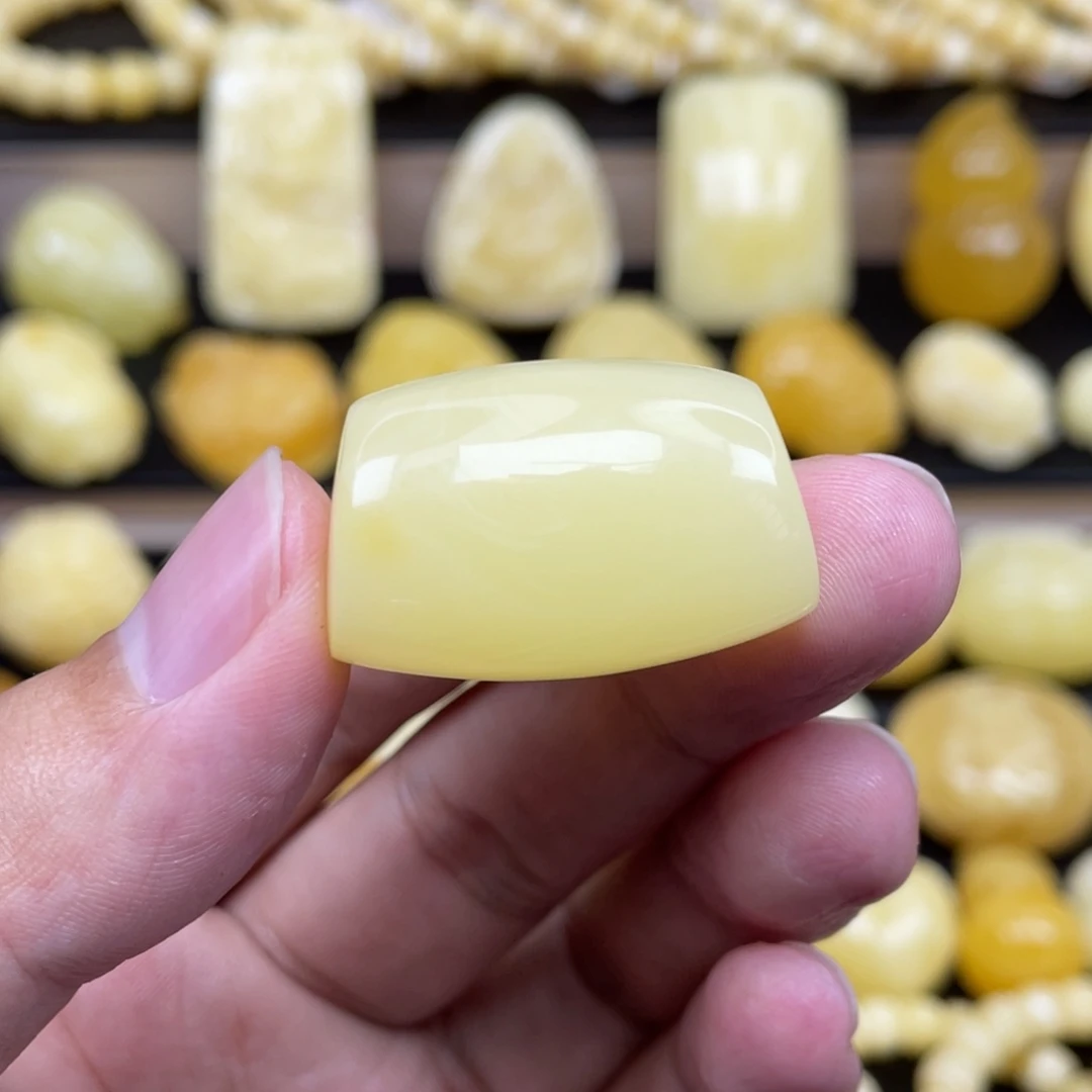 琥珀未镶嵌裸石琥珀蜜蜡
