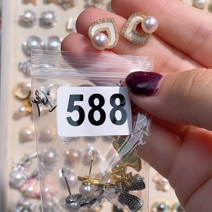 淡水珍珠耳饰合金