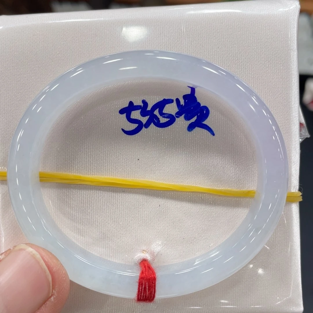 未镶嵌手镯翡翠翡翠