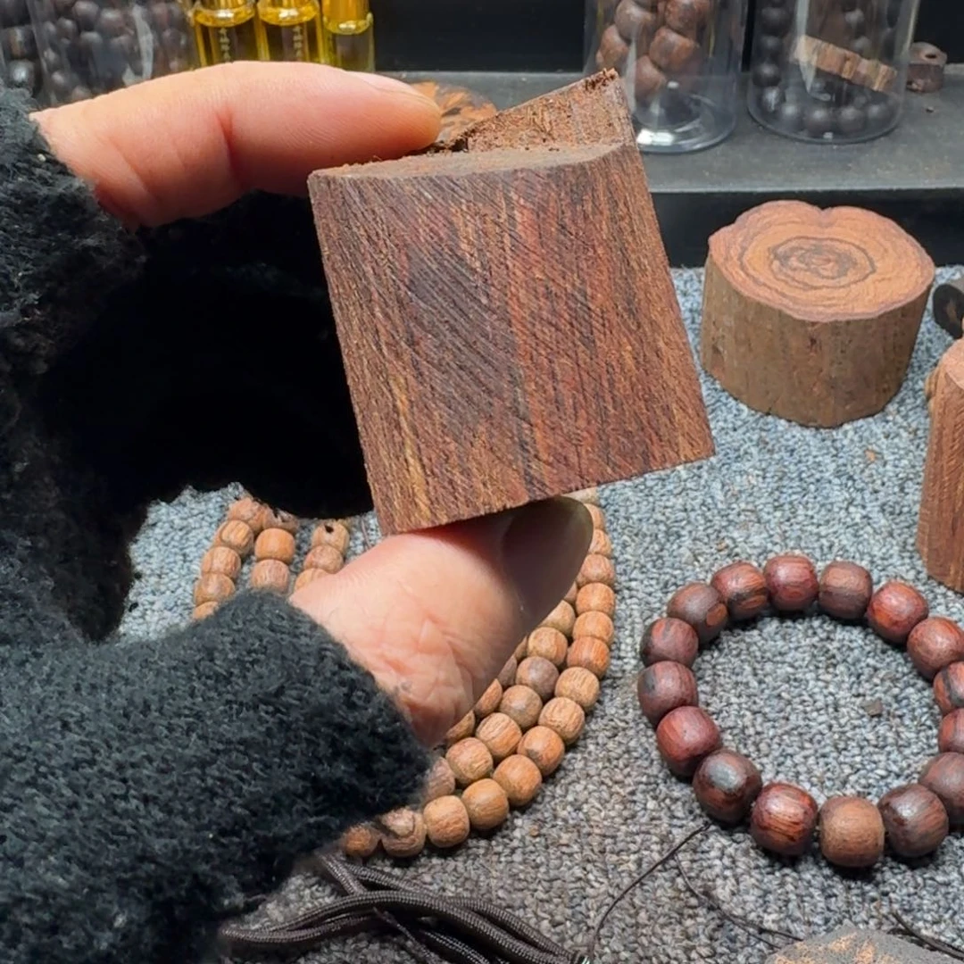 藤类小树头料降真香原木