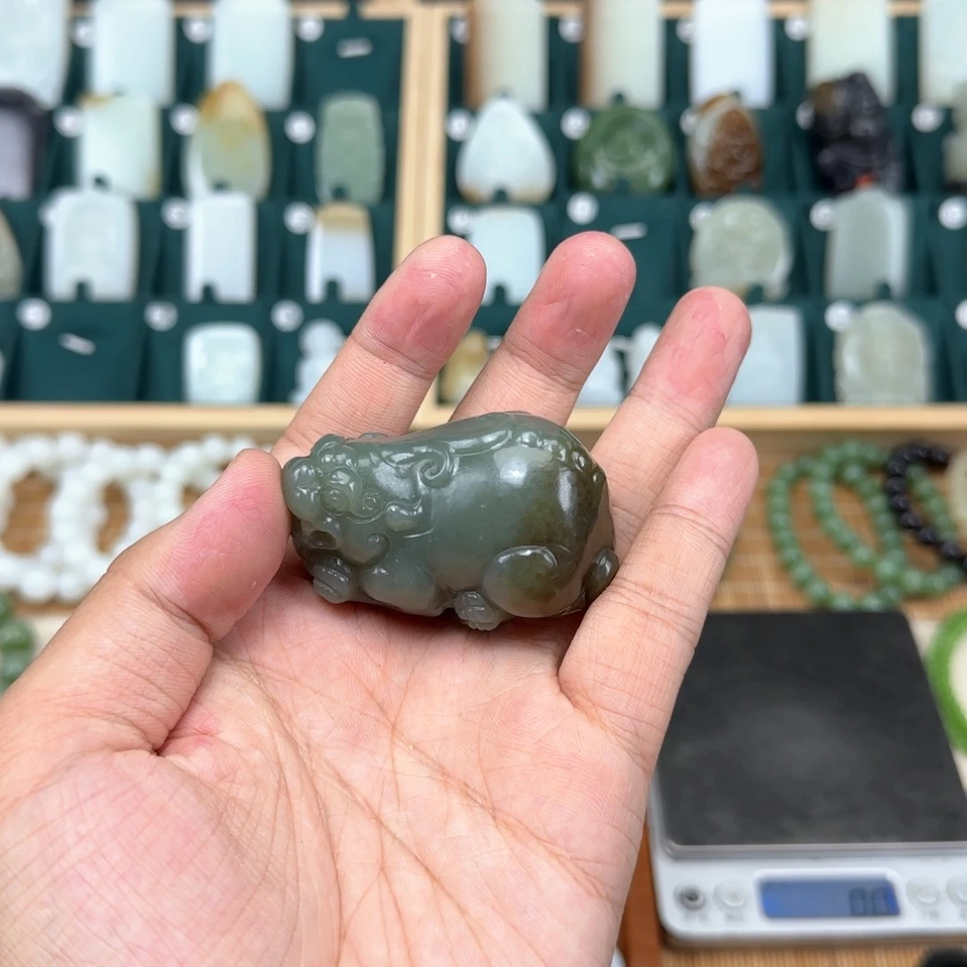 和田玉挂件未镶嵌