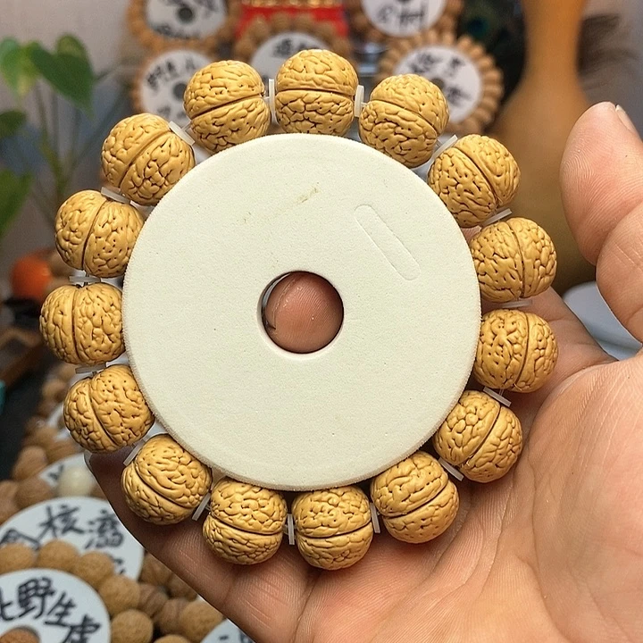 【闪购商品】嗨桃核虎皮手串手链