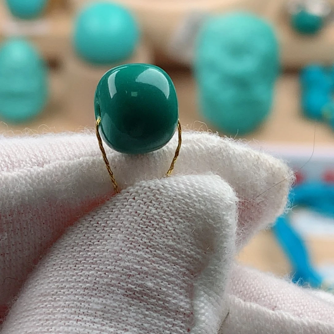 绿松石未镶嵌配饰配饰：8.7