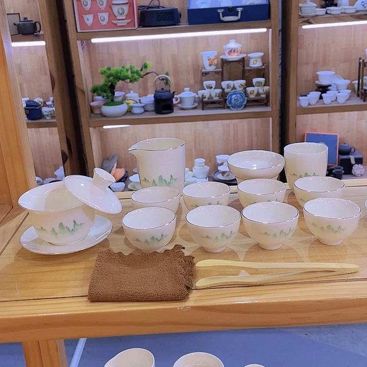 绿水青山羊脂玉套装