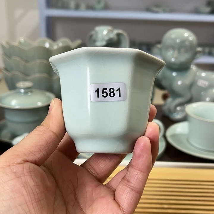 杯1581八方杯原产地原矿汝瓷仿古月白体验