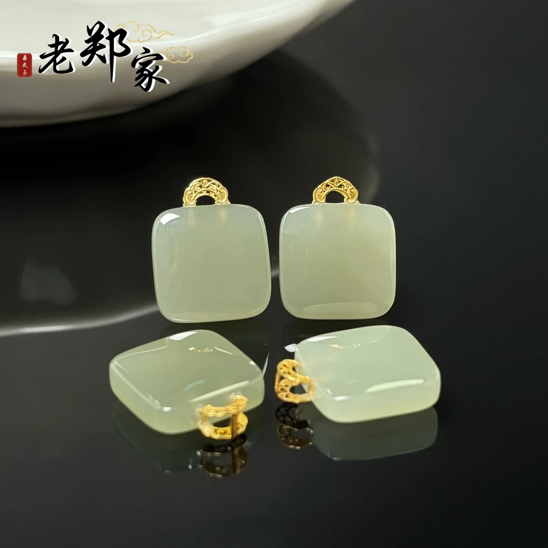 【老郑家】银S925镶和田玉方块吊坠 2923 多样性发一件