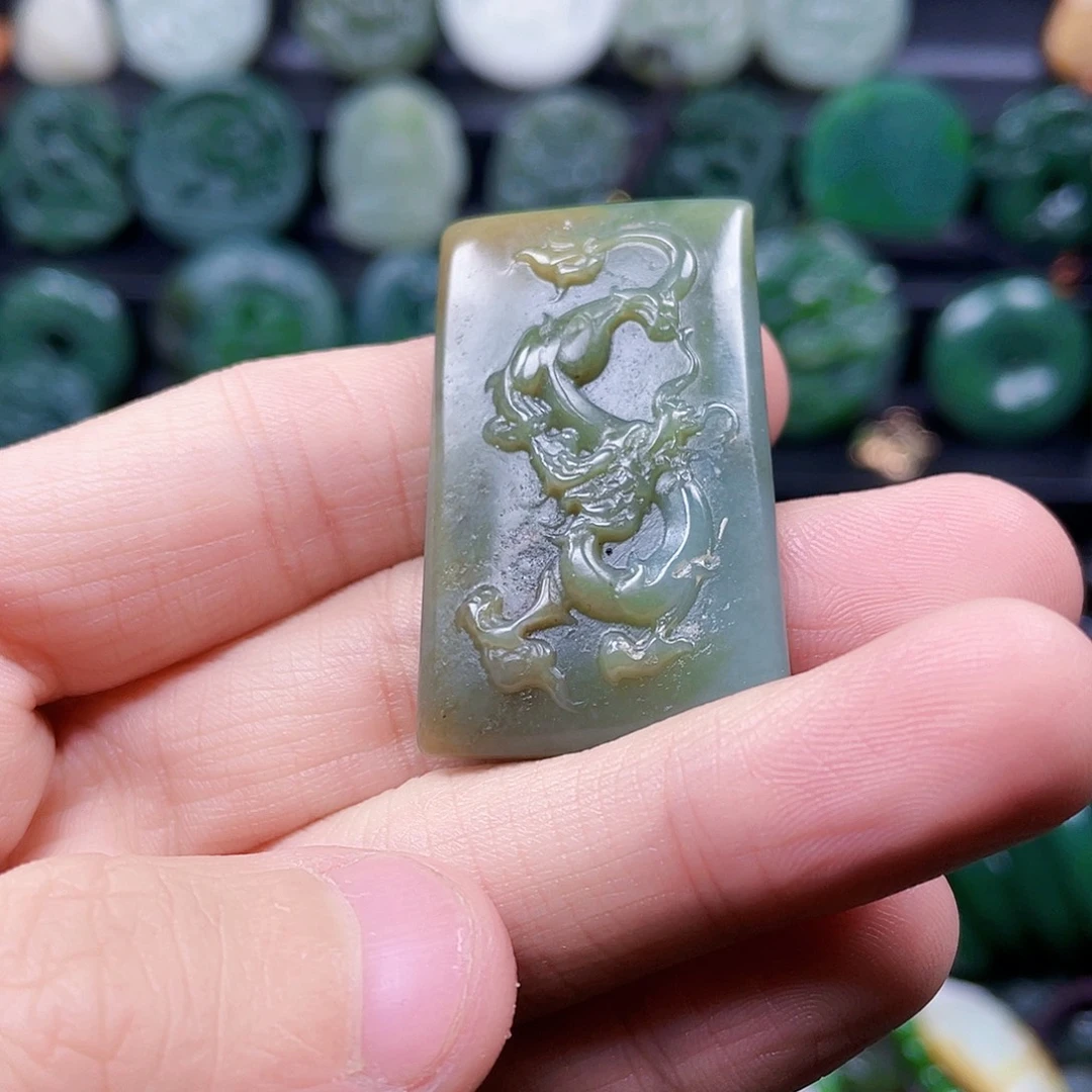 和田玉未镶嵌珠宝半成品