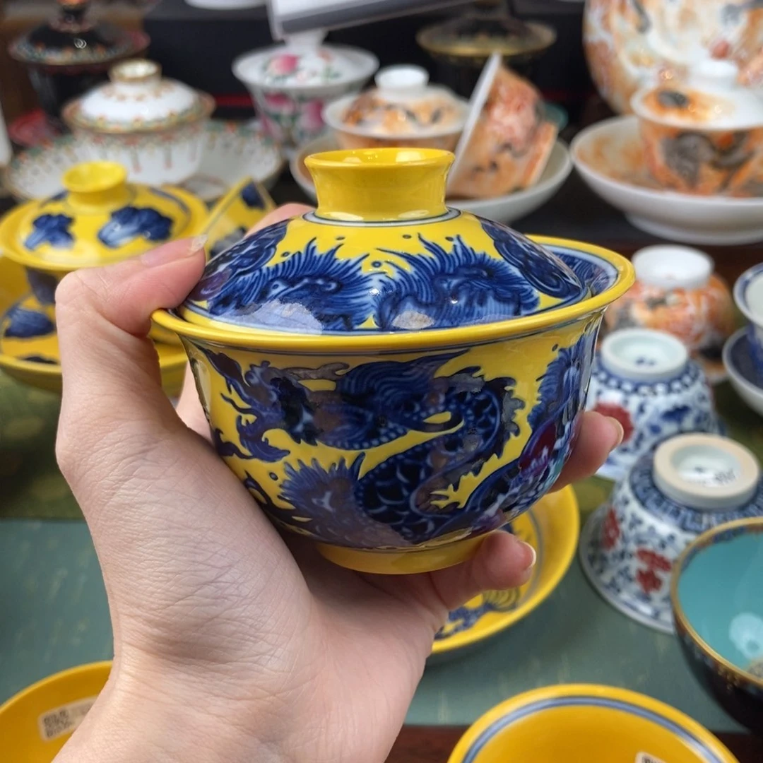 陶瓷的设计师是一个人
