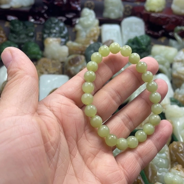 和田玉（糖玉）未镶嵌颈饰