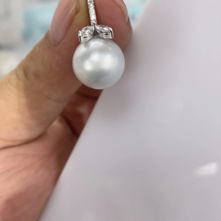 银S925镶嵌海水珍珠颈饰