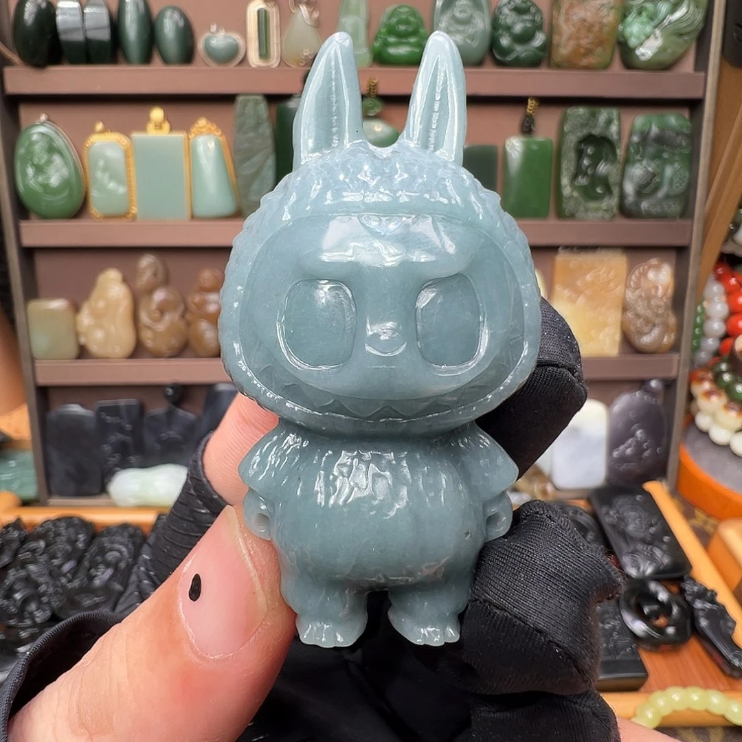 翡翠未镶嵌摆件危地马拉天蓝水细糯拉布布把件/摆件新品