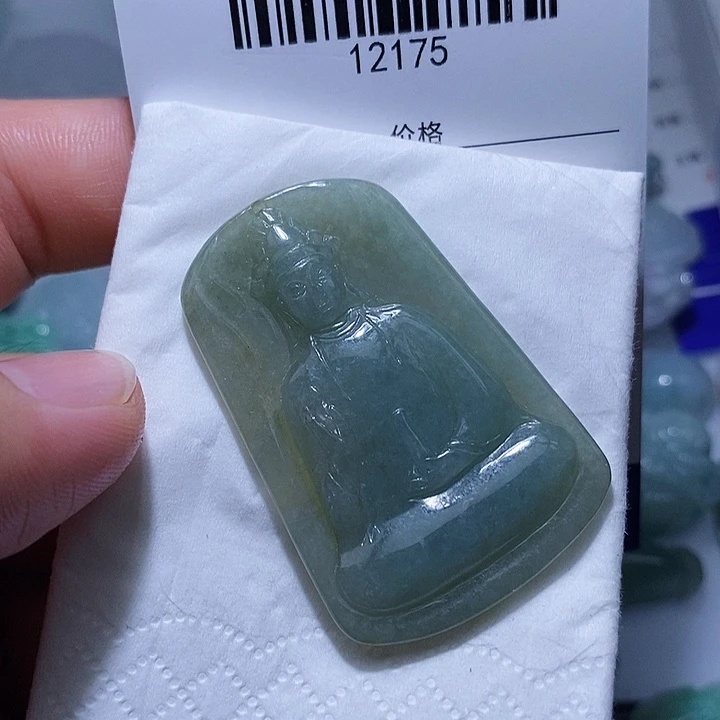 翡翠未镶嵌颈饰天光墟翡翠市场现金代购