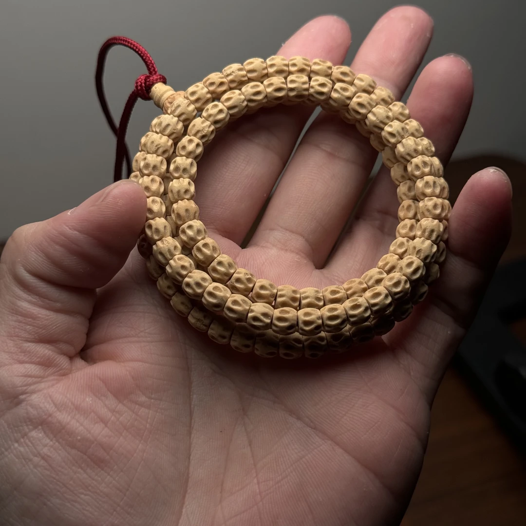 热振柏香籽精工雕刻满鬼