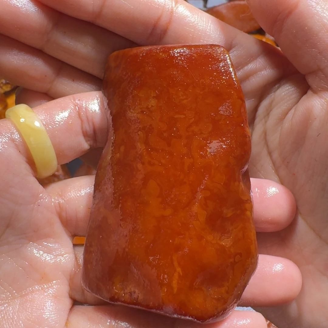 定制琥珀未镶嵌定制