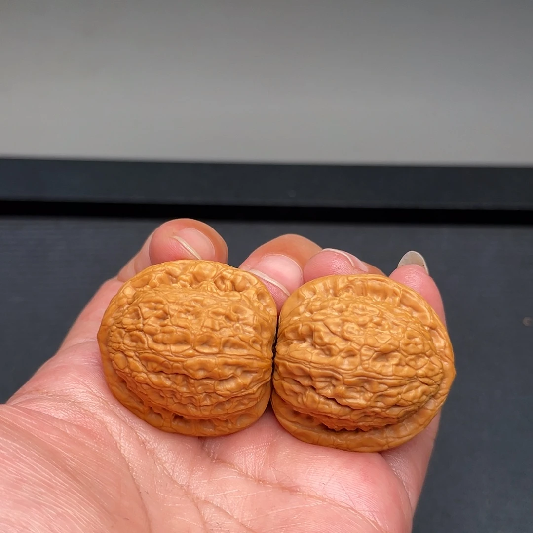把件猴头核桃34×31野生夜明珠XM3191