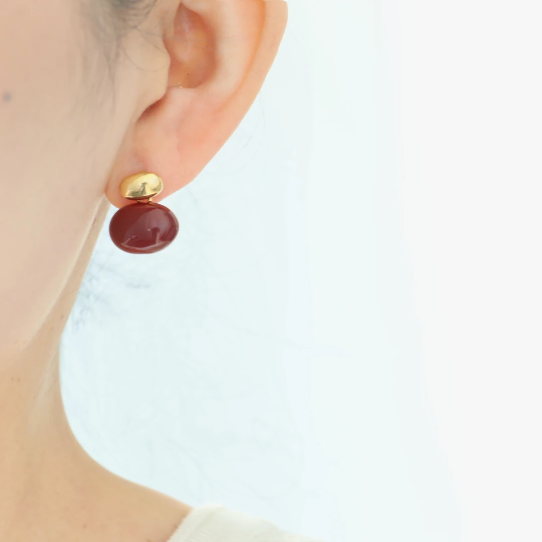 铜合金琉璃耳饰 复古轻奢红色豆豆耳饰典雅气质百搭椭圆珠珠耳环