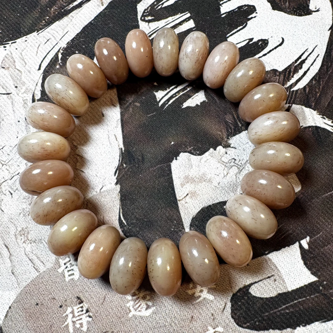 065 主播推荐 印度支那 坐中堂 手串 1.6cm