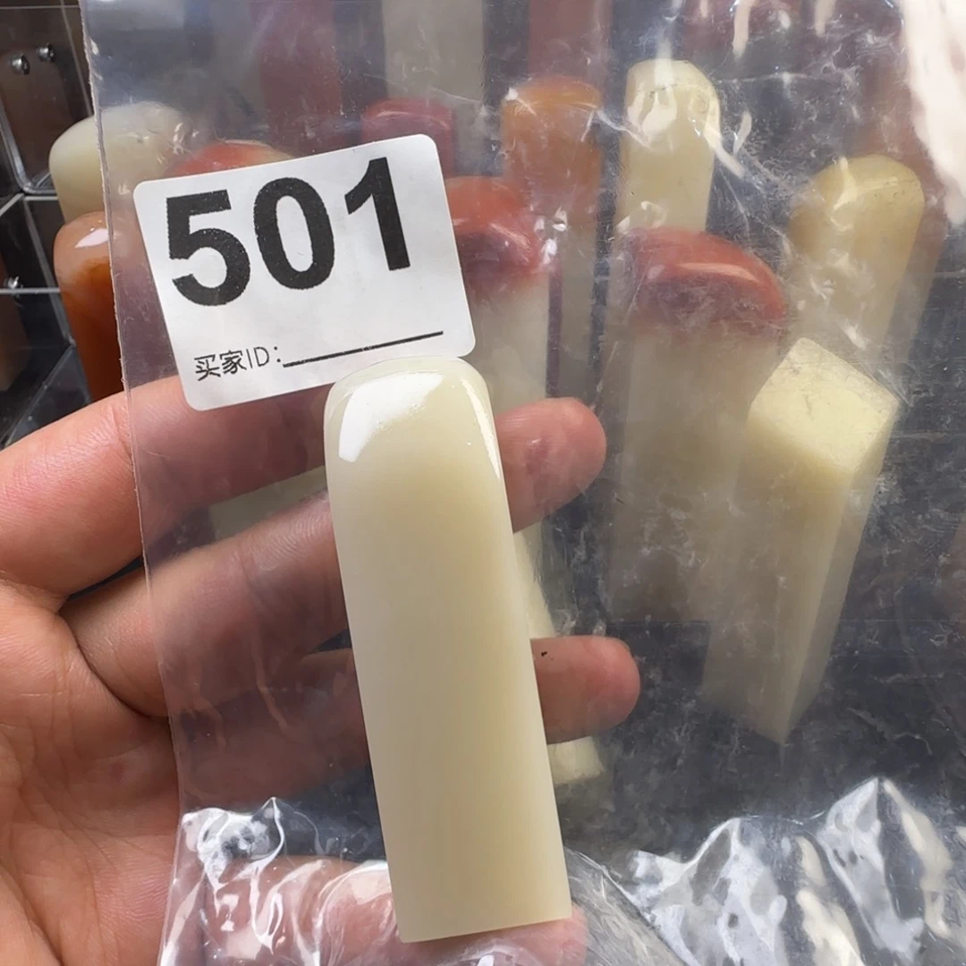 小***哥老挝石hjbbbbbbnnnn