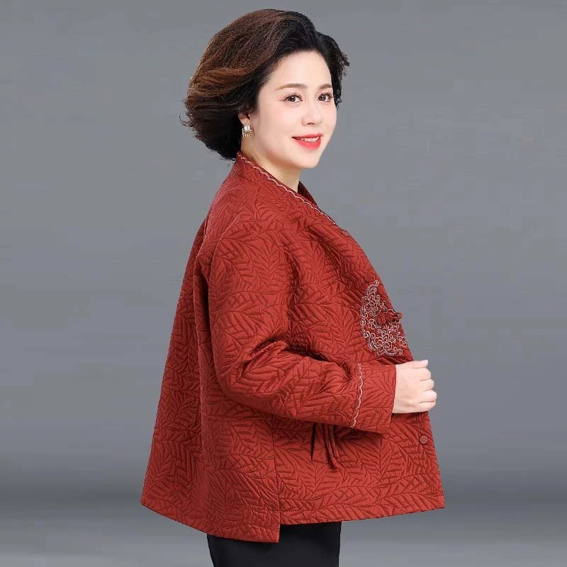 小个子妈妈时尚春装新中式外套中年休闲新款上衣中老年女高贵开衫