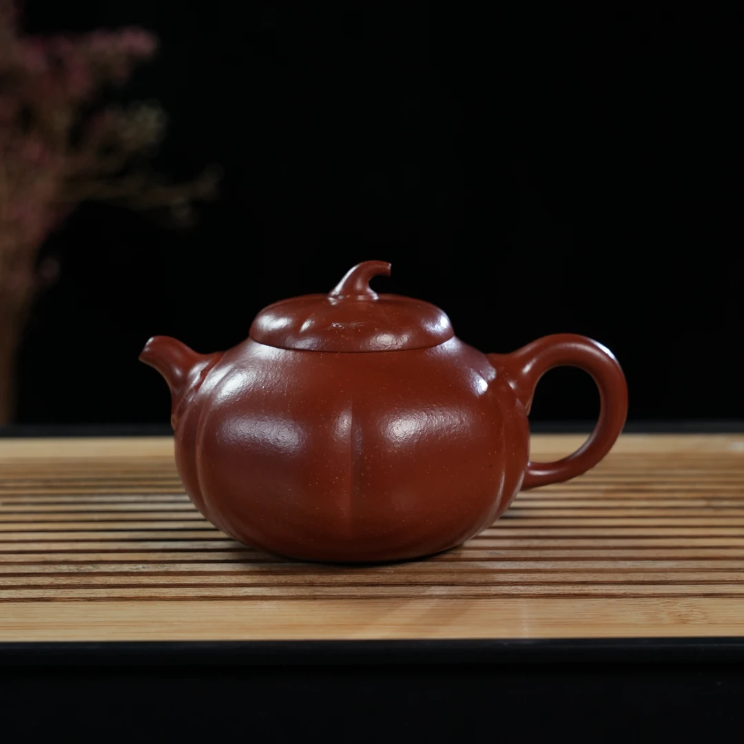 XWY-018  夏文芸  宜兴手工紫砂  茄瓜