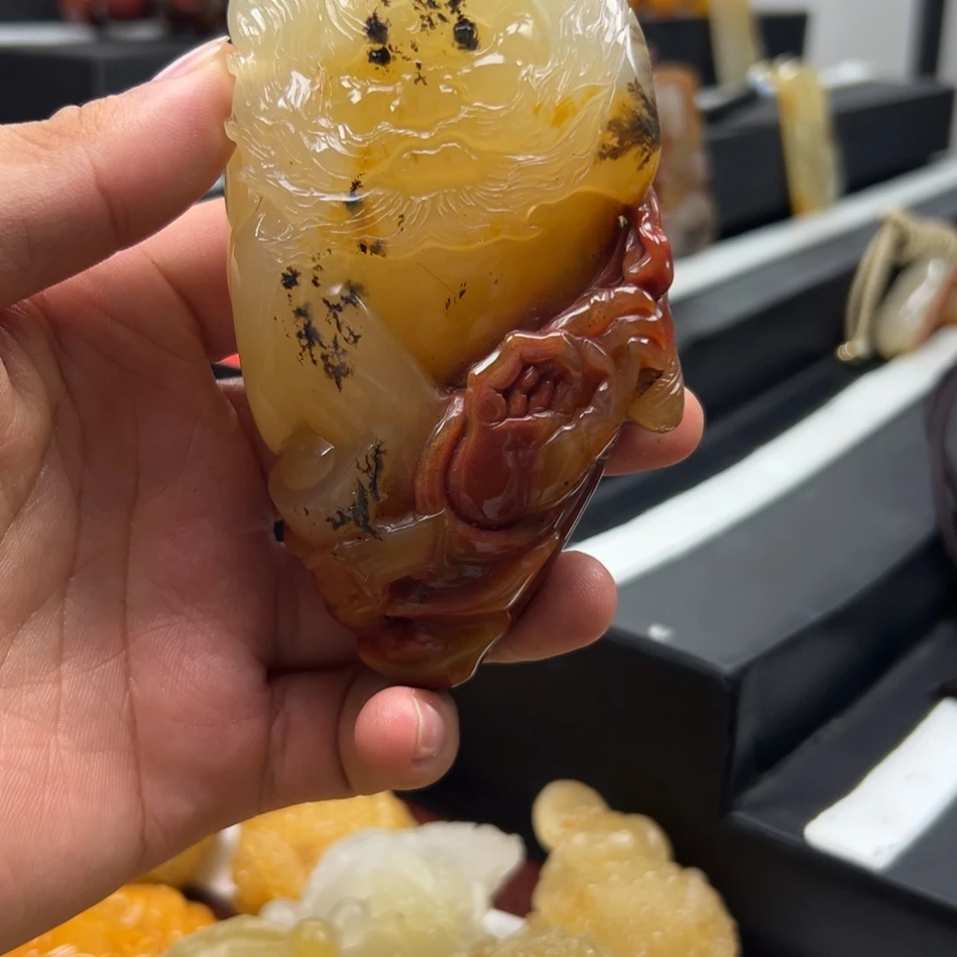 石英质玉（黄龙玉）未镶嵌多样性发货，发其一