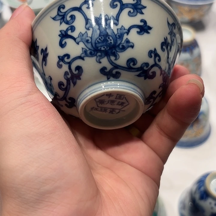 景德镇陶瓷杯子的