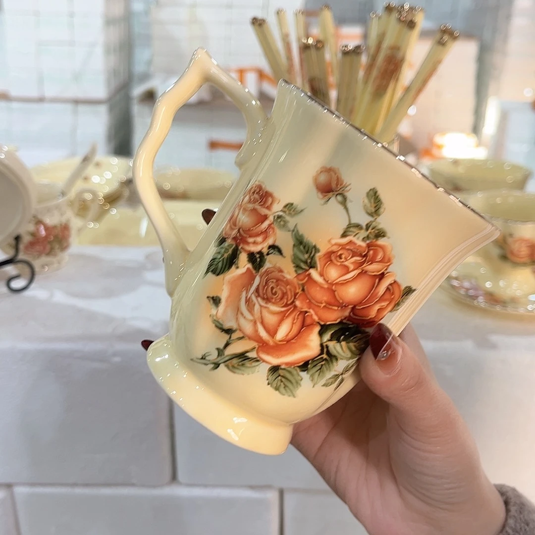 高端陶瓷餐具……6666666666666