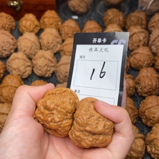 吊坠桃核鱼我是第一百40