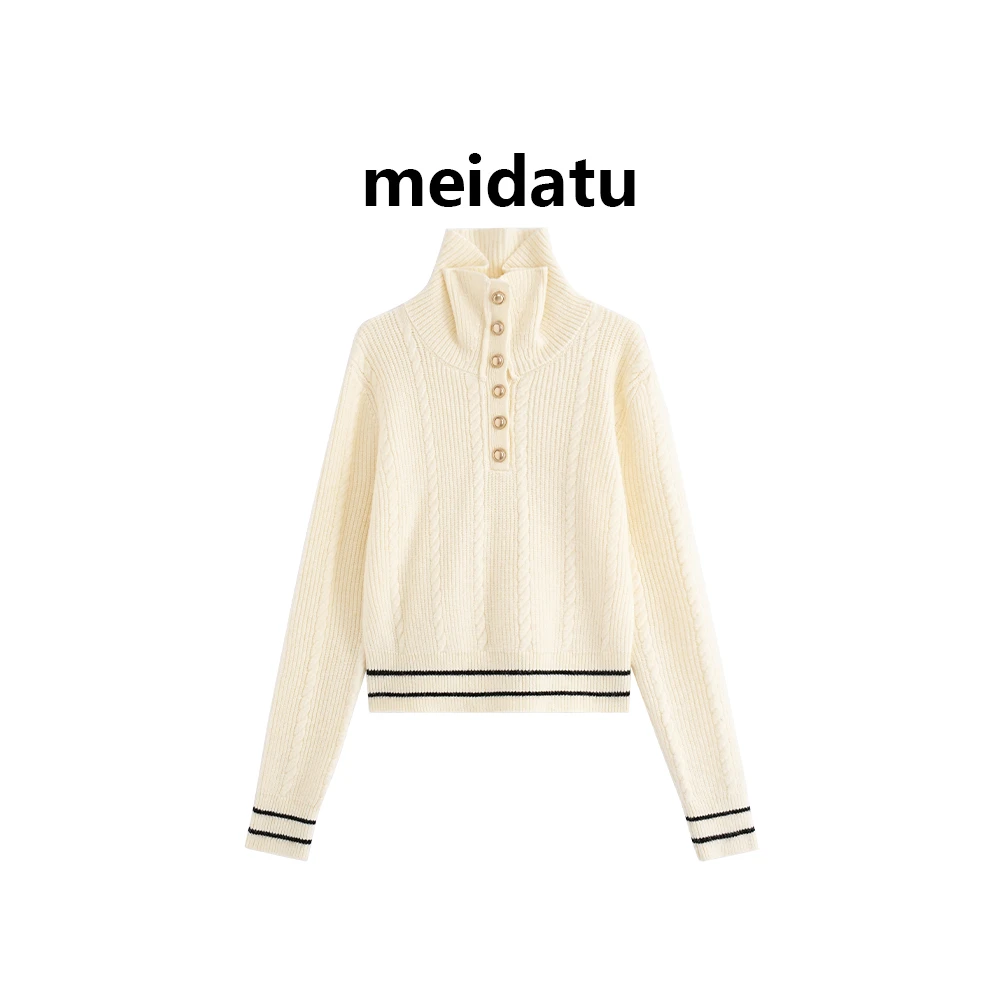 美哒兔（初雪纪念）冬季大翻领套头毛衣CM1066-H