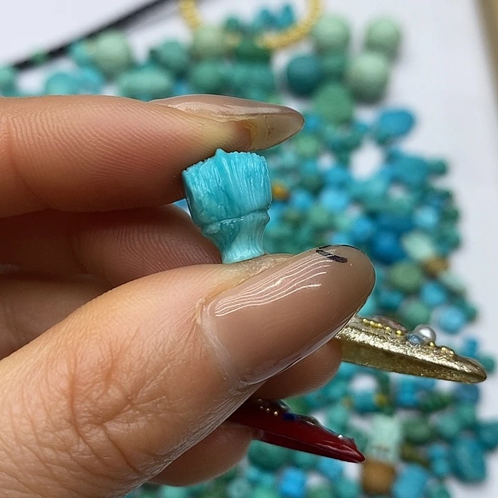 绿松石未镶嵌珠宝奇石