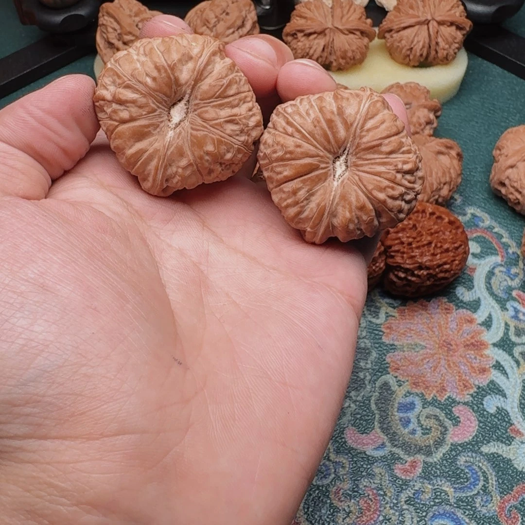 文玩核桃南瓜炖狮子头