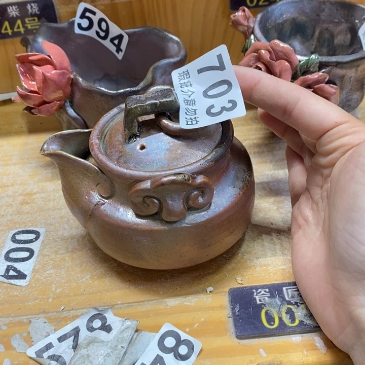 杯太*柴烧肉等特色菜式都