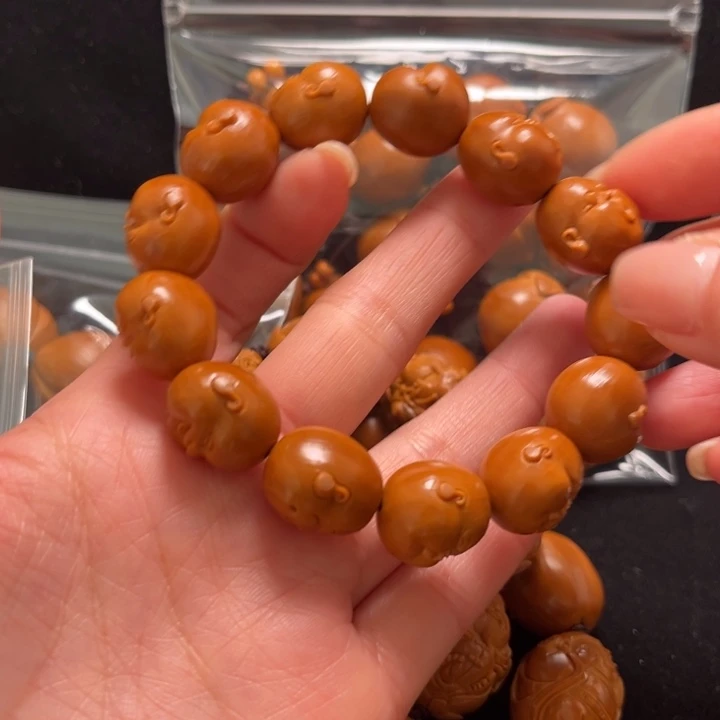 墨***～橄榄核手串百态串