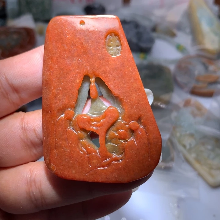 翡翠未镶嵌颈饰保真天然A货翡翠