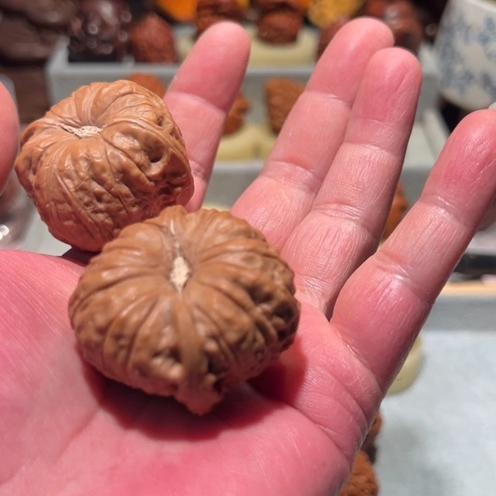 包***子文玩核桃把件南瓜顿