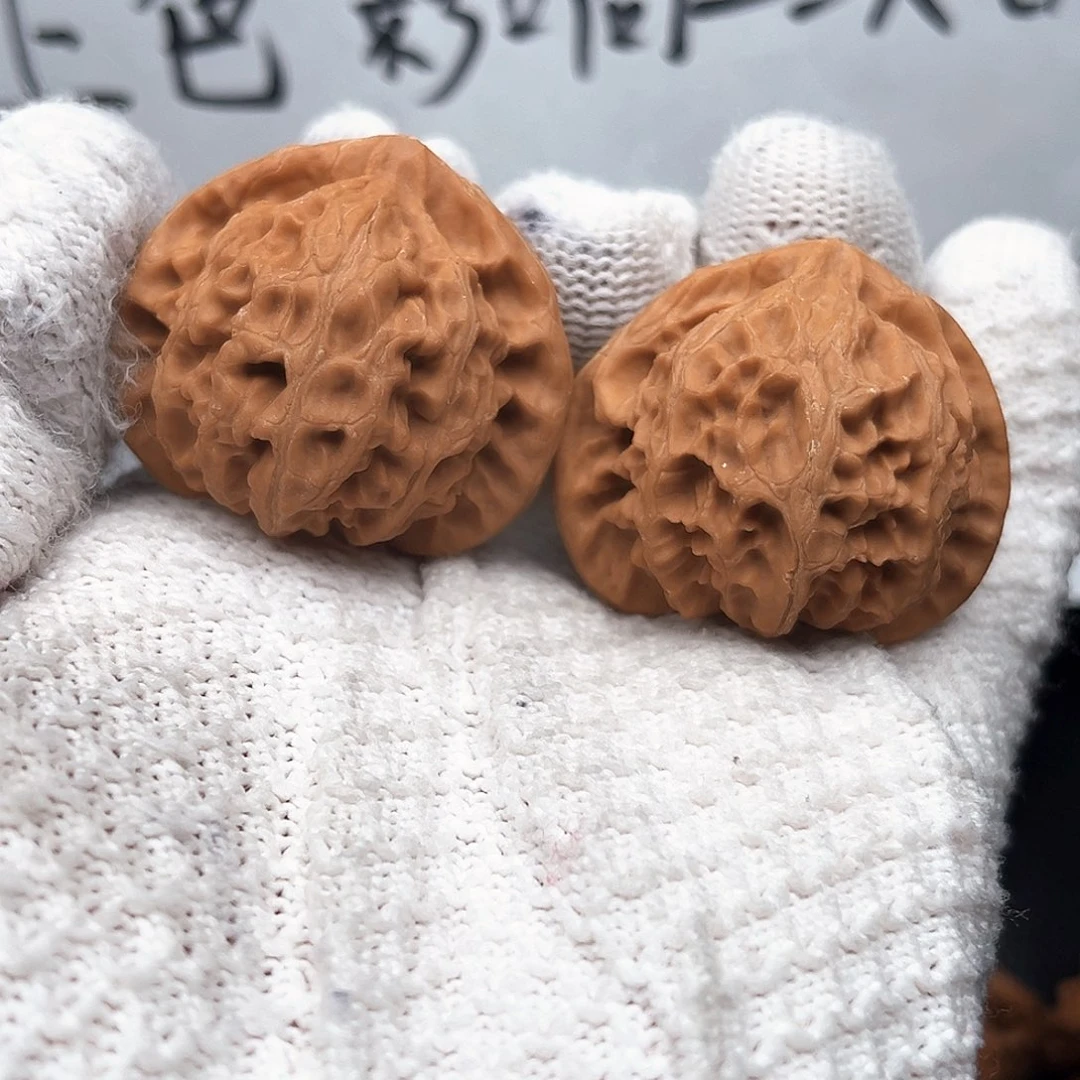 文玩核桃吊坠宫灯