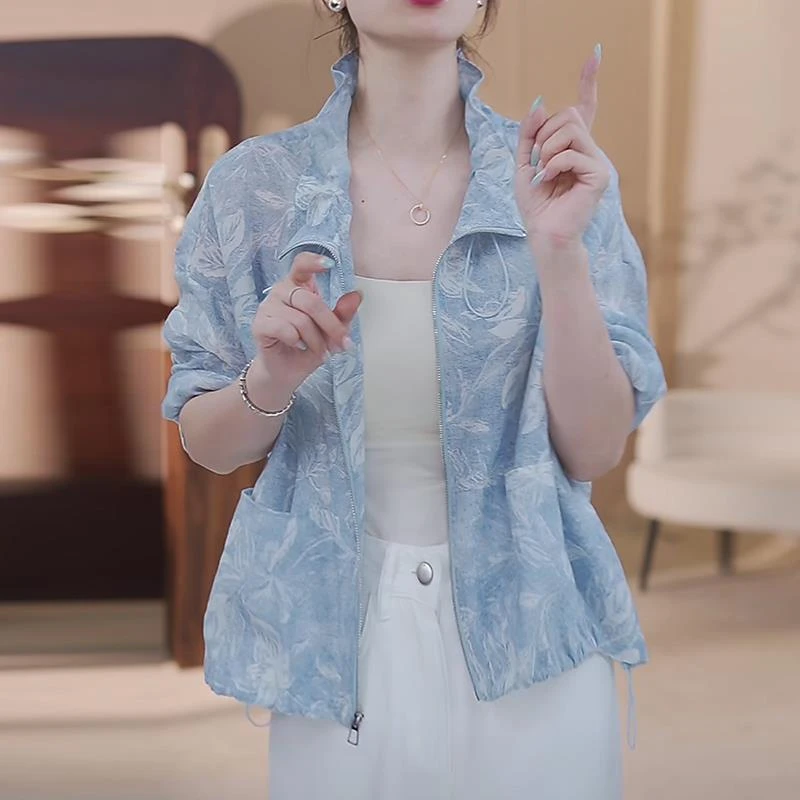 2025夏季新款女士高级感轻薄透气防晒短外套宽松立领时尚休闲上衣