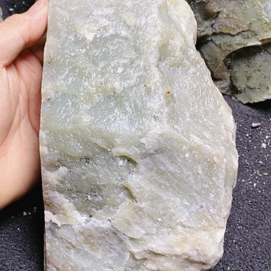 和田玉（糖玉）未镶嵌珠宝半成品
