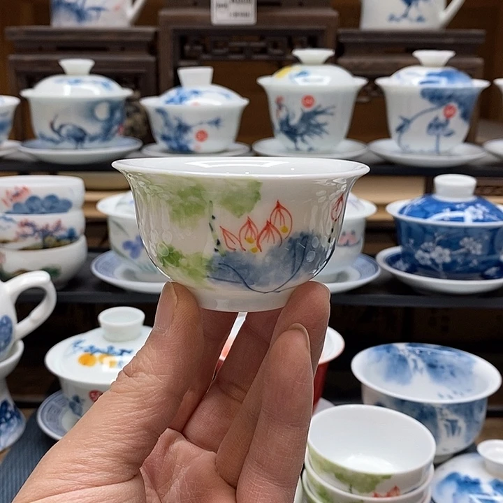 手绘微信瑕荷花压手杯