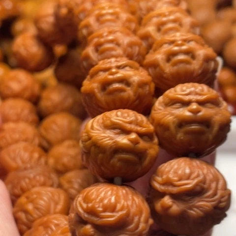 手串猴头核桃雨****静舞台15颗籽