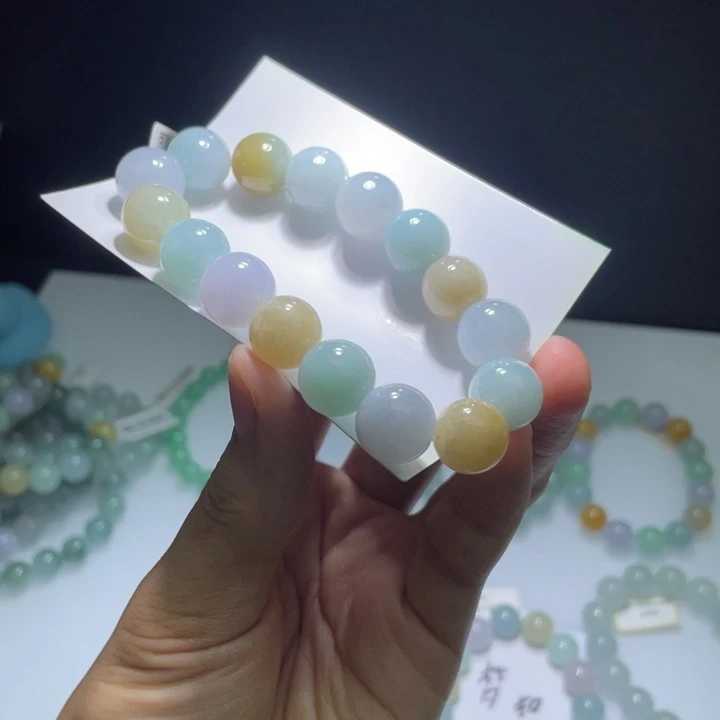 未镶嵌定制翡翠翡翠