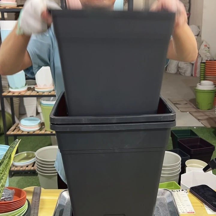 方盆口26高28黑色3只带托