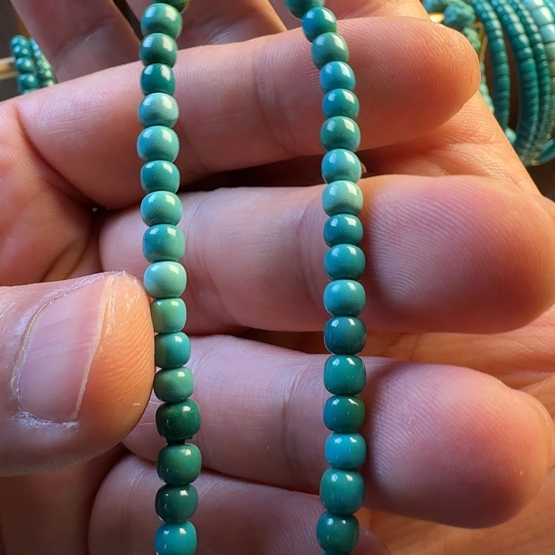未镶嵌绿松石珠宝奇石