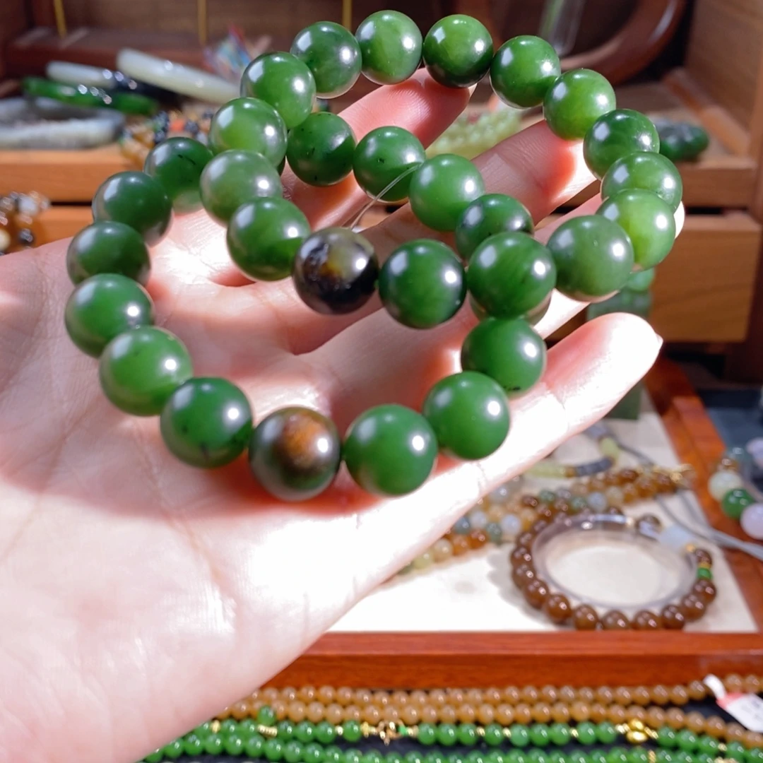 和田玉未镶嵌手链多样性发其一