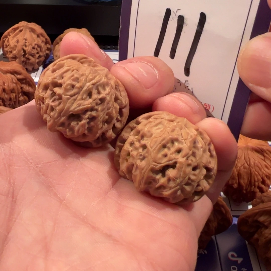 文玩核桃把件全品小苹果园31+尺寸111号