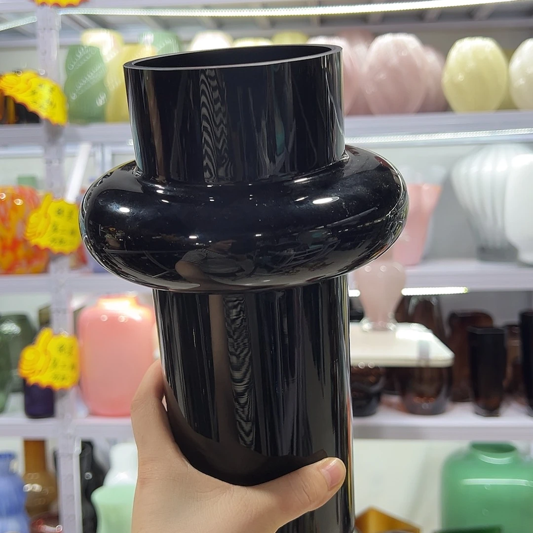 黑色花瓶9689900