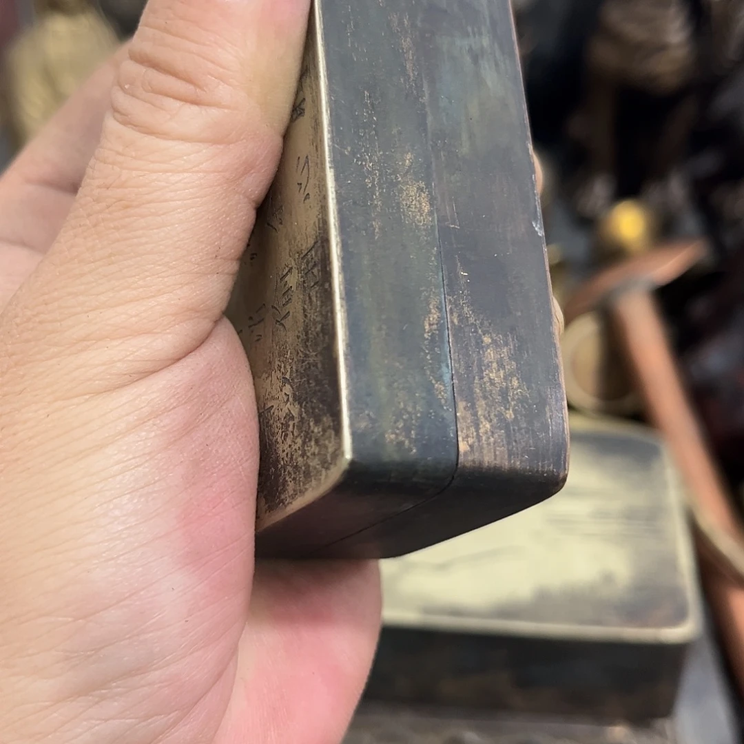 马***斌闪电购铜摆件工艺品