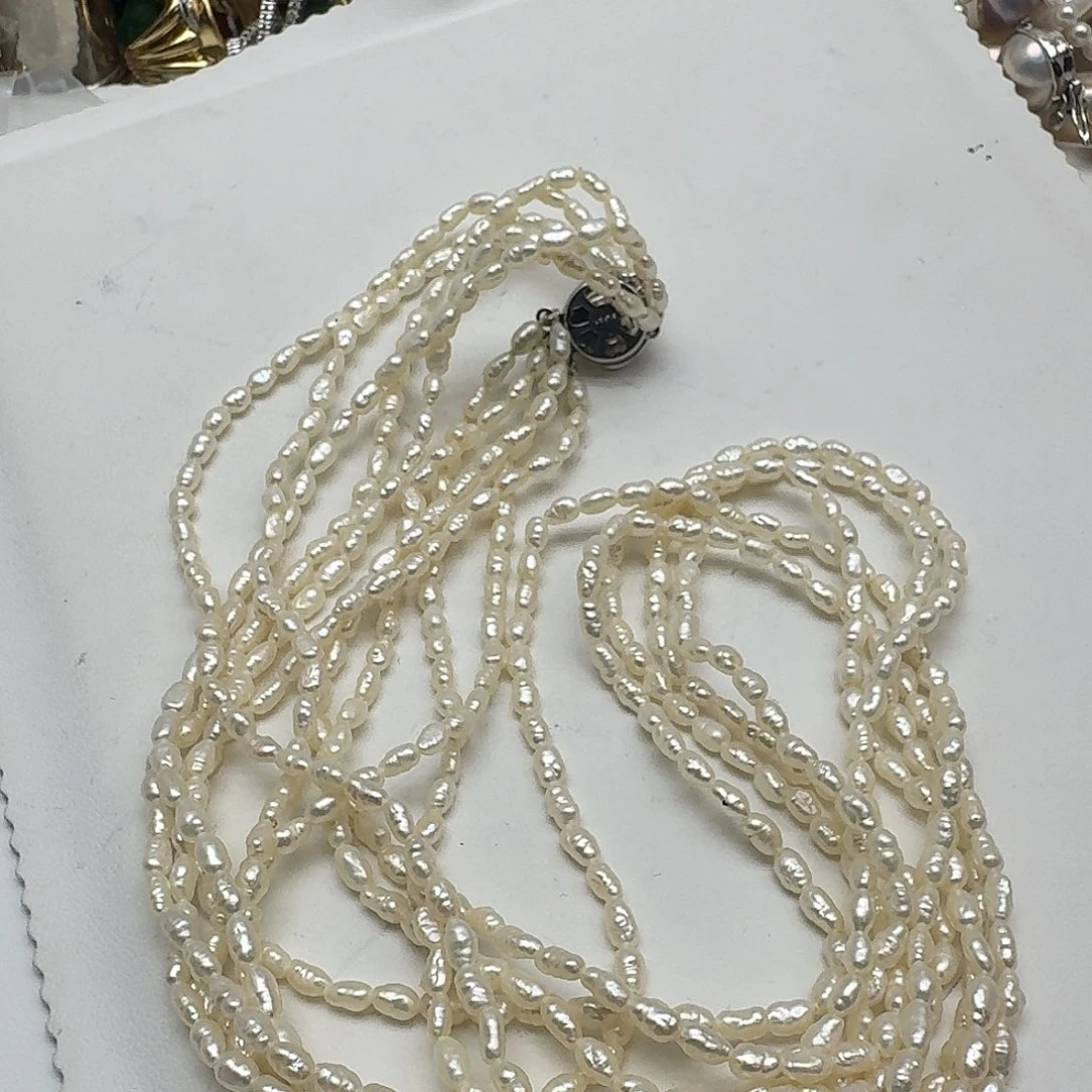 淡水珍珠颈饰未镶嵌